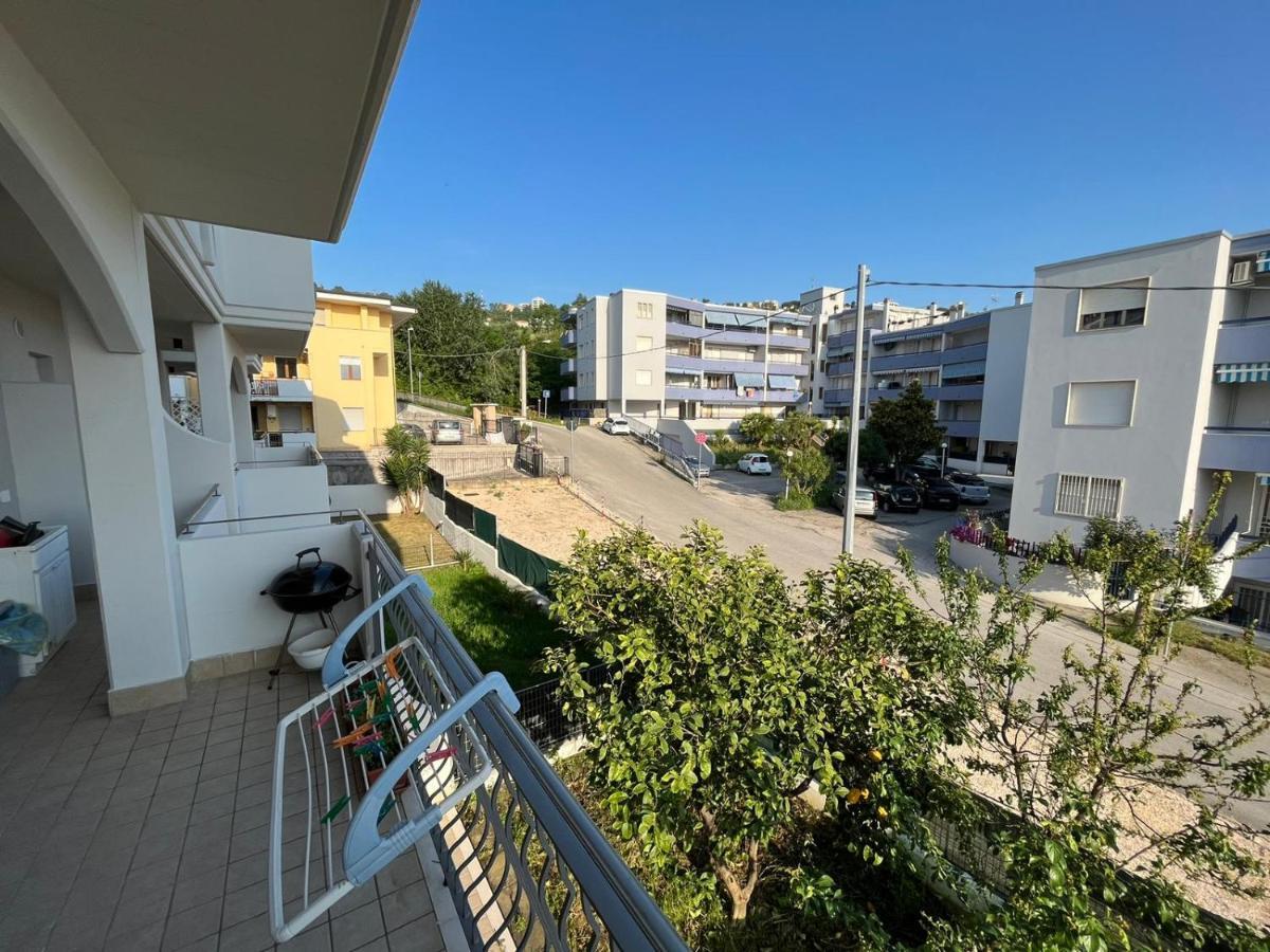 Spalato Beach Place Vasto Buitenkant foto
