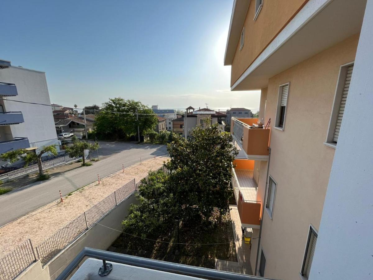Spalato Beach Place Vasto Buitenkant foto